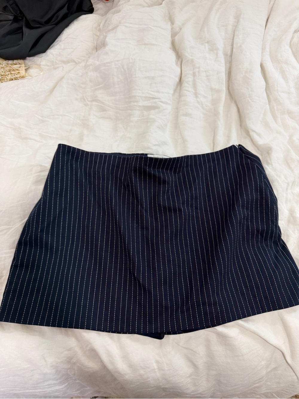 Abercrombie & Fitch Navy Pinstripe Mini Skort with White Stripes - Curve Love